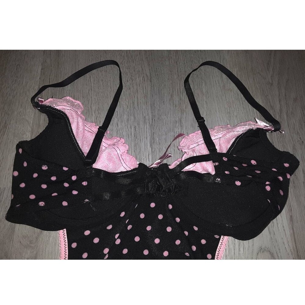 VS - Picture 5 of 10